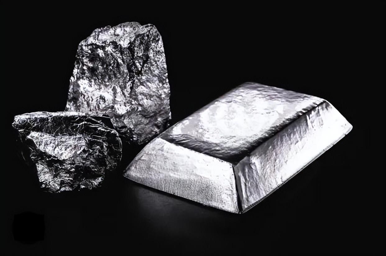 铂金回收价格上涨 稀有与实用两不耽误