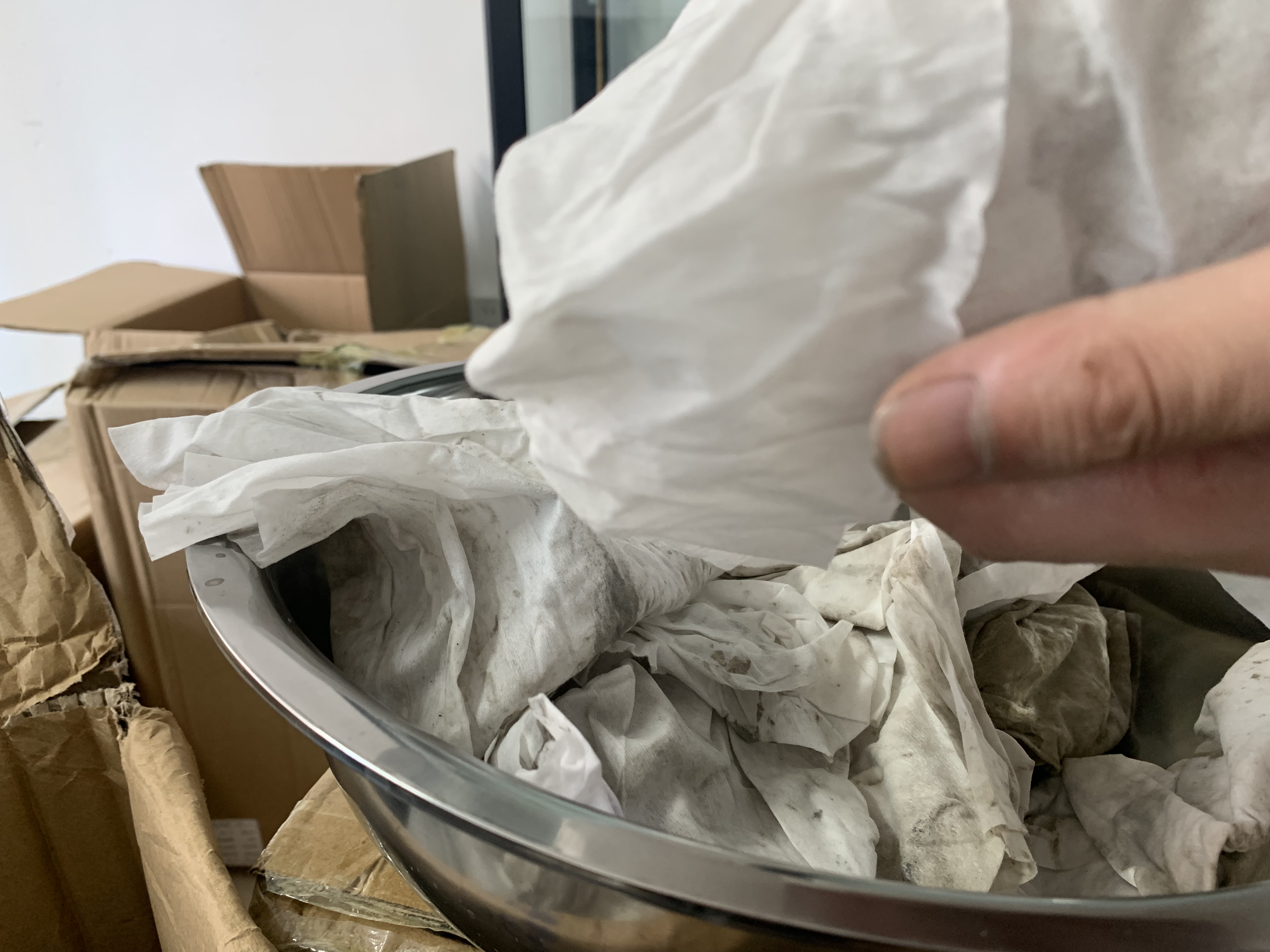 江西银浆布回收：废料差异及回收流程管理